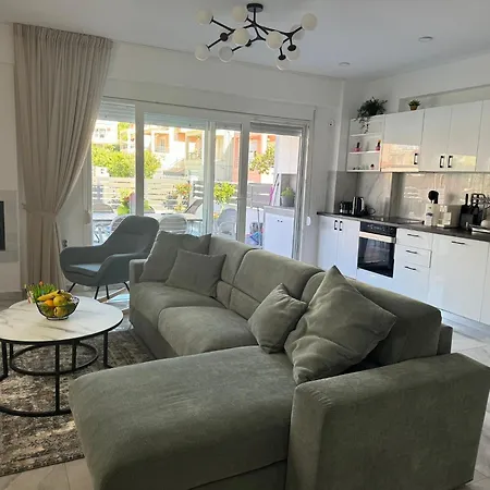 Milena's Luxury Nea Iraklitsa