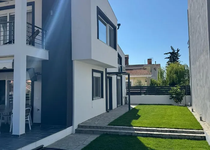 Milena's Luxury * Nea Iraklitsa